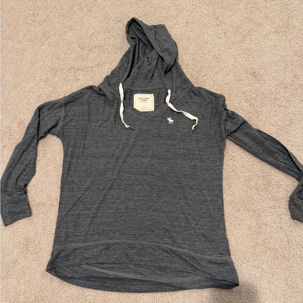 Grey abercrombie & fitch pullover